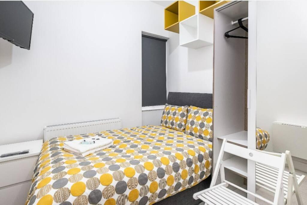 Great Location Service And Stay Double Ensuite Room With Shared Kitchen- 5Mins Walk From Tufnell Park Londra Esterno foto